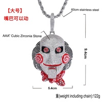 Collier pendentif en laiton plaqué or véritable avec zircon scintillant, motif Hip Hop, motif 'Fright Doll' avec chaîne mobile 'Scie à chaîne'
