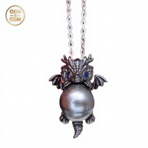 Colgante con temática de Qilin Mini clásico hecho a mano, Perla de Tahití negra, Plata de ley, chapado en negro, joyería mística Oriental - Product Image 1