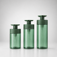 Bouteilles de lotion en plastique PET vert personnalisées de 500 ml, 600 ml, 750 ml avec pompe PP pour l'emballage de shampooing, de gel douche et de lotion corporelle