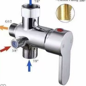 Pistolet <span class=keywords><strong>de</strong></span> pulvérisation pour bidet <span class=keywords><strong>de</strong></span> style américain moderne et minimaliste, avec inverseur d'<span class=keywords><strong>eau</strong></span> chaude et froide 7/8 pouces, capuchon hexagonal en cuivre électroplaqué pour toilettes - Product Image 2