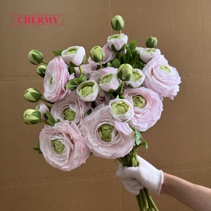 DC164 Ranúnculos Artificiales al por Mayor, Color Rosa Claro, Tacto Real, 3 Cabezas, para Arreglos Florales de Boda - Product Image 1