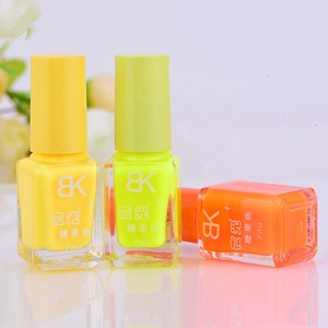 Esmalte de Uñas Normal que Brilla en la Oscuridad, Gran Venta - Product Image 3