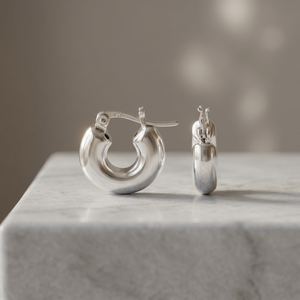 925 Sterling <b>Silver</b> Chunky <b>Hoop</b> <b>Earrings</b> <b>for</b> <b>Women</b> Minimalist Polished Huggie Jewelry Wholesale OEM ODM Plain Medium <b>Earrings</b> - Product Image 2