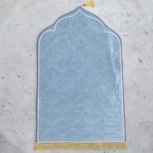 Tapis de prière commercial moderne Lanztop en polyester à poils ras, lavable en machine, personnalisé, fabriqué directement en usine, avec revêtement PVC - Product Image 6