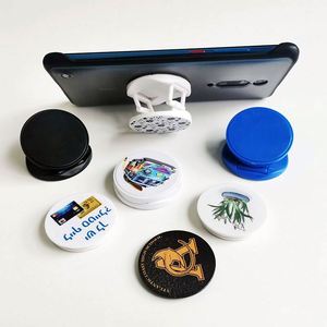 Muestra Gratis: Soporte de Dedo para Teléfono Móvil con Diseño de Dibujos Animados y Logotipo Personalizado - Product Image 3