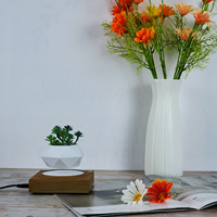 Maceta Flotante de Levitación Magnética HCNT, Plástico ABS con Recubrimiento de Cromo, Flores Artificiales, Forma Cuadrada, Estilo Minimalista