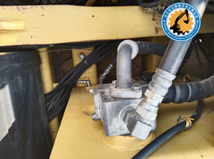 รถขุดไฮดรอลิกตีนตะขาบ Komatsu PC450-8 มือสอง ประหยัดพลังงาน 45 ตัน ผลิตภาพสูง - Product Image 3