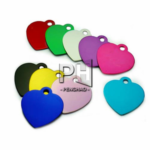 Vente en gros de médailles d'identification pour animaux de compagnie personnalisées en forme de cœur, gravure personnalisée, nom, numéro de téléphone. Accessoires pour étiquettes d'identification pour animaux de compagnie - Product Image 2