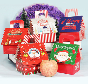 Hộp giấy hình nhà đựng quà kẹo, gấp gọn được, cán bóng, thân thiện với môi trường, dùng một lần, chất liệu giấy bìa cứng, kích thước 12*12*14CM, dùng đựng thực phẩm - Product Image 2