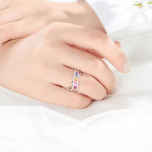 Anello a Croce Arcobaleno per Donne, Elegante Gioiello da Dito alla Moda - Product Image 2