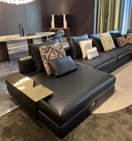 Italienisches Luxus-Ecksofa aus erstklassigem Echtleder |   Hochwertige Villenmöbel |   Kundenspezifische Größen verfügbar