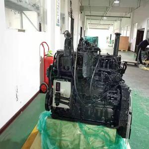 コマツSAA6D107E-<span class=keywords><strong>1</strong></span>、<span class=keywords><strong>pc200</strong></span>-8、pc220-8 6D107コンプリートエンジンQSB6.7エンジンに使用されるPC200LC-8コンプリートディーゼルエンジンアセンブリ - Product Image 3