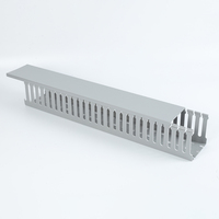 Gaine de câbles de haute qualité, type à fentes, canal de câbles 35 x 35 mm, conduit de câbles