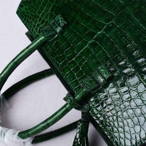 Túi xách cá sấu mới nhất, túi cá sấu, túi da cá sấu cao cấp, ví da xanh thủ công dành cho nữ, làm theo yêu cầu, đặt làm riêng - Product Image 6