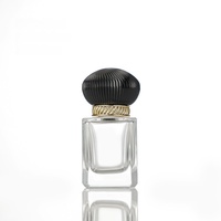 Flacon de parfum vide en verre à fond épais, forme carrée allongée, avec pompe, 30/50/100 ml, avec bouchons en plastique de luxe et impression sérigraphiée pour cosmétiques
