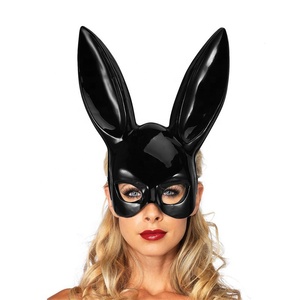Vente chaude noir blanc <span class=keywords><strong>lapin</strong></span> de Pâques demi-masque drôle en plastique poisson d'avril <span class=keywords><strong>accessoire</strong></span> de fête pour Halloween Eve Costume - Product Image 1