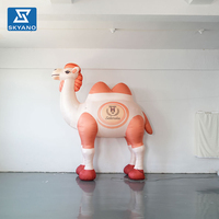 Modèle d'animal gonflable personnalisé en forme de chameau de dessin animé pour la décoration publicitaire d'événements, d'expositions, de parcs à thème et de tourisme en plein air dans le désert