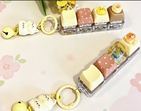 Mini clavier anti-stress portable avec breloque clavier, jouet sensoriel et pendentif clicker avec motif de dessin animé mignon, idéal comme cadeau pour étudiants