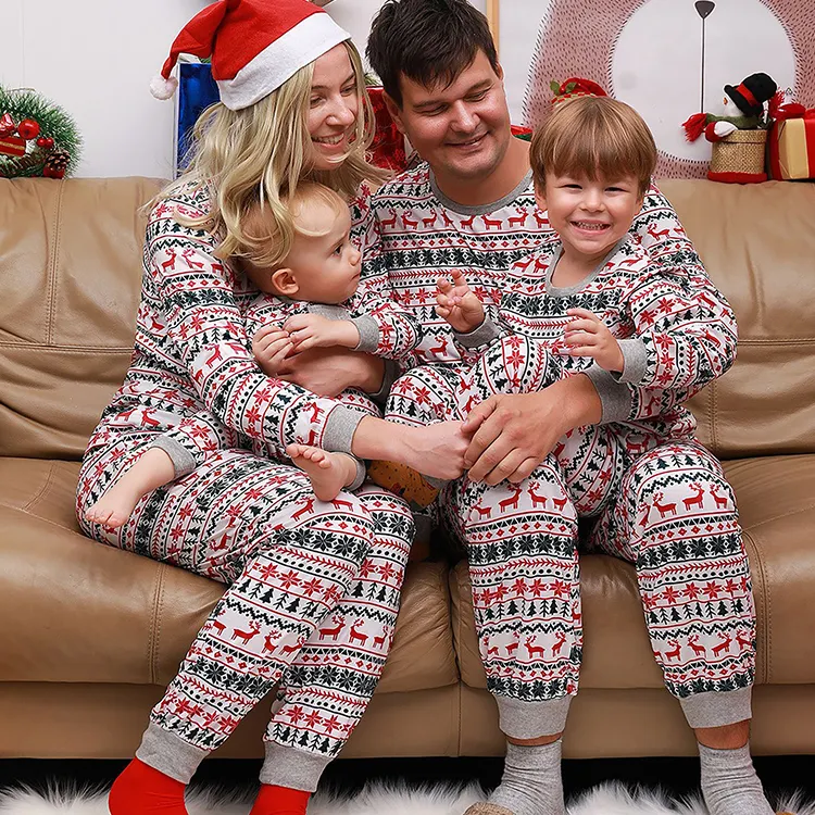 Новый Рождественский принт полная длина рождественские праздничные Семейные пижамы комплект рождественские пижамы для отдыха