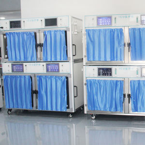 Sus304 Edelstahl material 4-Bett-Intensivstation Geeignet für die Behandlung und Überwachung von Haustieren - Product Image 1