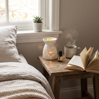 Ensemble de brûleurs d'huiles essentielles en céramique blanche de style nordique minimaliste avec motif étoilé ajouré, porte-bougie pour la décoration de la maison et le spa