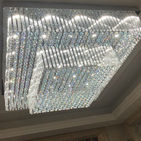 Lustre suspendu moderne personnalisé en cristal K9 LED de grande taille pour hall, mariage, façade d'entreprise, grand hôtel