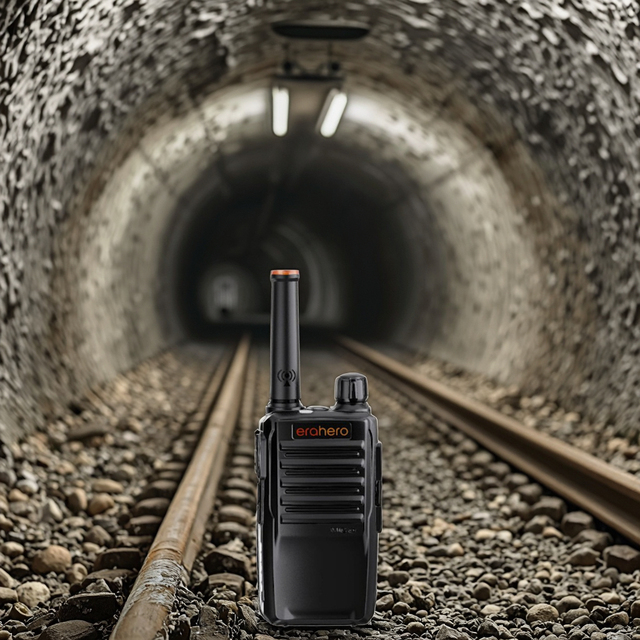 High Power Wireless Handheld Radio for Mountainous Areas Underground Worksites 5km Talk Range Civilian Intercom Strong Vox Radio