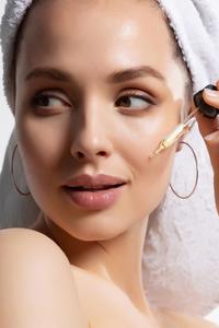 Soin de la peau peptidique éclaircissant personnalisé Sérum pour le visage hydratant et nourrissant à l'extrait d'avoine biologique - Product Image 6