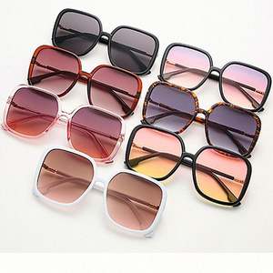 Nouveautés 2020, lunettes de soleil vintage personnalisées pour hommes et femmes, verres dégradés, UV400, lunettes de soleil carrées surdimensionnées - Product Image 5