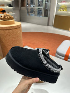 Botas de Nieve Clásicas para Mujer, Marca de Diseñadores UGS 2026, Botas de Nieve Cálidas de Cuero Casual - Product Image 3