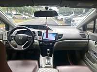 Honda Civic Sedán 2012 1.8L Automático Gasolina 5 Plazas Interior de Tela Oscura 6 Bolsas de Aire Volante a la Izquierda Neumáticos R16 Emisión Euro V