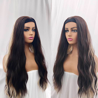 Perruque avec bandeau fabriquée en machine, ondulations corps marron foncé avec mèches argentées, cheveux synthétiques sans coll