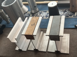 אלומיניום אלומה קרן/140x85mm אלומה קרן עם פלסטיק מילוי מוכנס - Product Image 4