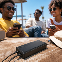 Batterie externe personnalisée avec logo, haute capacité 10000 mAh, charge rapide 22,5 W, double câble avec ports Type-C et USB pour cadeaux d'entreprise
