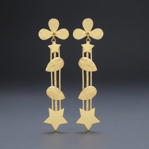 Pendientes de Estilo Étnico con Pétalos de Flores y Hojas Chapadas en Oro, con Colgante de Estrella, Hechos a Mano en Latón, para Regalo - Product Image 3