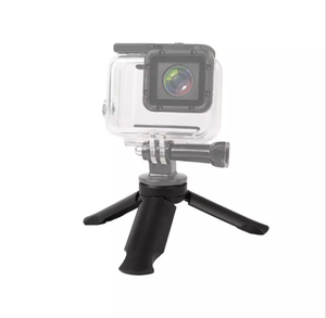 Precio al por mayor Trípode portátil <span class=keywords><strong>Mini</strong></span> trípode Soporte de montaje Diseño antideslizante para Selfie Sticks Soporte para teléfono inteligente Cámara Negro - Product Image 1