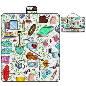 Tapis de pique-nique pliable et portable CPB-001 en Oxford PEVA imperméable pour activités de plein air - Product Image 4