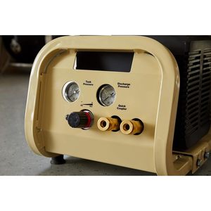 เครื่องอัดอากาศแบบทวินสแต็ค Ingersoll Rand 2 แรงม้า 4 แกลลอน แบบพกพา ใช้ไฟฟ้า 115 โวลต์ - Product Image 2