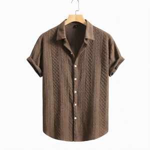 Chemise Homme Texturée Marron Décontractée à Col Revers Manches Courtes Boutonnée pour l'Été et les Vacances Style Urbain - Product Image 1