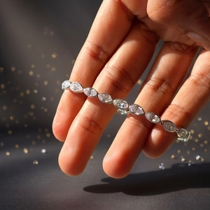 กำไลข้อมือเพชรทรงทันสมัยหลากหลายรูปทรง เพชรเลี้ยงในห้องปฏิบัติการ ดีไซน์หรูหรา ทอง 14k 18k  แบบตัดผสม รูปทรงมาร์คีส์ รูปไข่ รูปลูกแพร์  แบบแฟนซี - Product Image 1