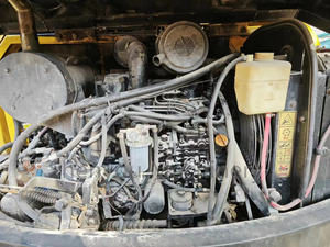 Mini-excavatrice sur chenilles Hyundai 80-7 d'occasion, origine Corée, moteur et boîte de vitesses haute puissance de creusement - Product Image 6