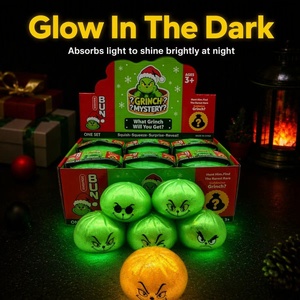Juguete Blandito Antiestrés Grinch que Brilla en la Oscuridad, Variante Dorada Secreta, para Niños Mayores de 3 Años, Unisex - Product Image 3