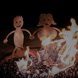 Venta al por mayor T302 Soporte para barbacoa al aire libre con forma humana, Asador de perritos calientes, Palitos para asar algodón de azúcar - Product Image 5