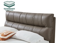 Meubles de chambre à coucher modernes en bois massif, lit double king size, lit luxueux rembourré en cuir, lit moelleux avec grande tête de lit