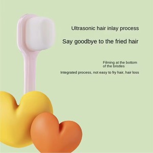 Brosse à <span class=keywords><strong>dents</strong></span> manuelle pour enfants de 3 à 12 ans avec poils en nylon doux et manche en PP pour la protection dentaire à domicile - Product Image 4