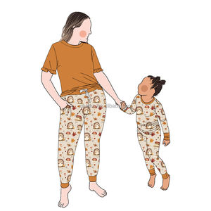 Ventes en gros de pyjamas en bambou personnalisés à l'européenne et à l'américaine avec impression tie-dye, nouveau ensemble assorti parent-enfant pour enfants, bébés filles - Product Image 1