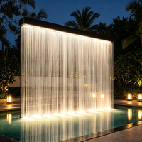 Fontaine cascade à rideau d'eau éclairée par LED, design à recirculation pour villa, cour, entrée d'hôtel, aménagement extérieur