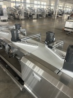 Ligne d'emballage flow pack pour nougats, machine d'emballage en sachet oreiller, machine flow pack