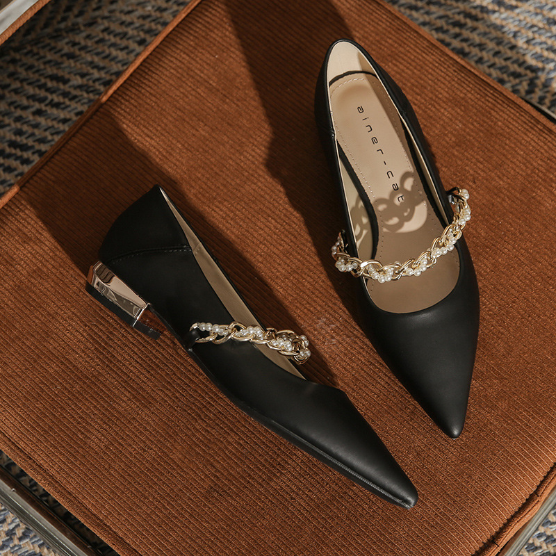 Black / heel 2.5cm