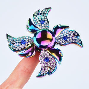 2023 varios estilos Metal Fidget mano Spinner tortuga cocodrilo elefante pato búho abeja oro color diamante incrustaciones juguete de lujo - Product Image 2